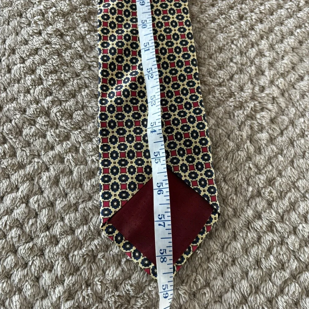 Dolce & Gabbana Silk Tie Men Red Gold Geometric Medallion Made In Italy Luxury